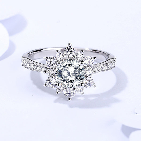 925 Sterling Silver Moissanite Ring