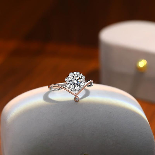 925 Sterling Silver Moissanite Ring