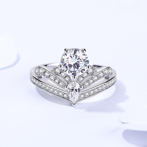 925 Sterling Silver Moissanite Ring