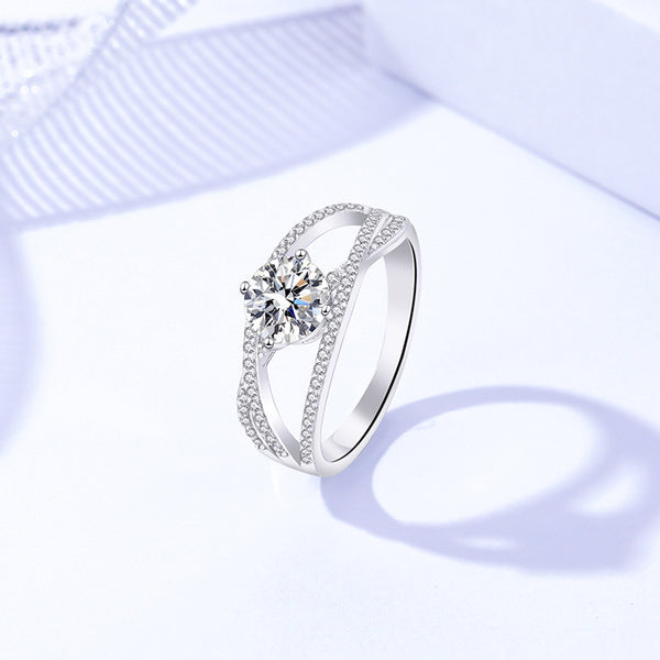 925 Sterling Silver Moissanite Ring