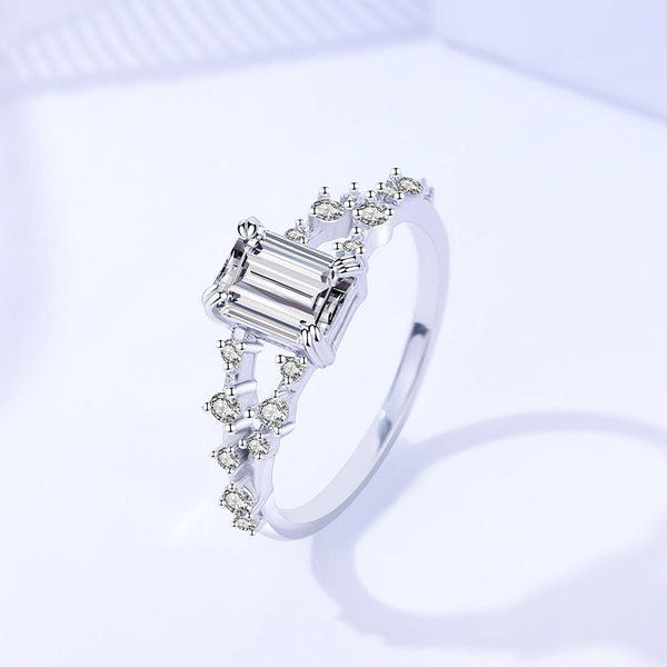 925 Sterling Silver Moissanite Ring