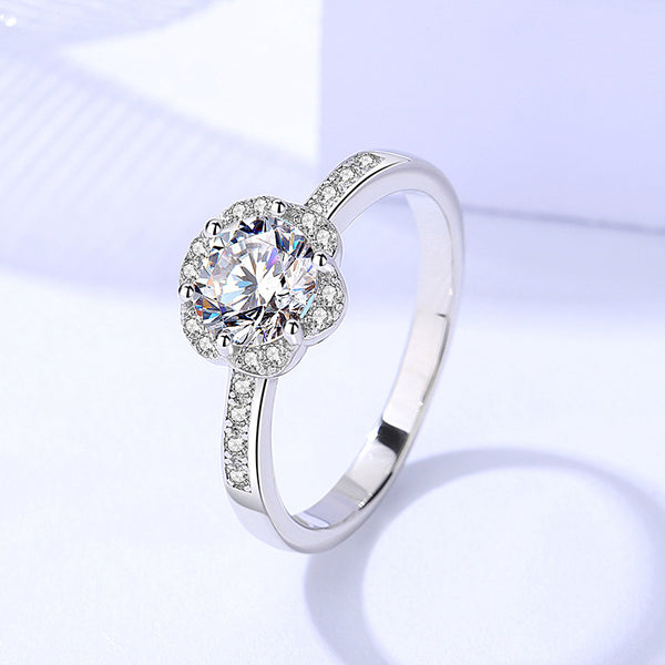 925 Sterling Silver Moissanite Ring