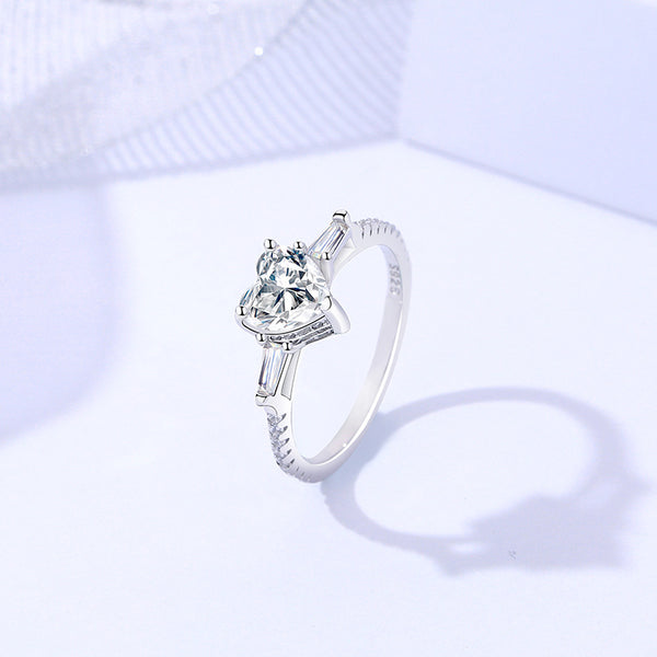 925 Sterling Silver Moissanite Ring